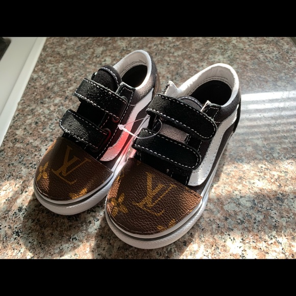 custom kids vans